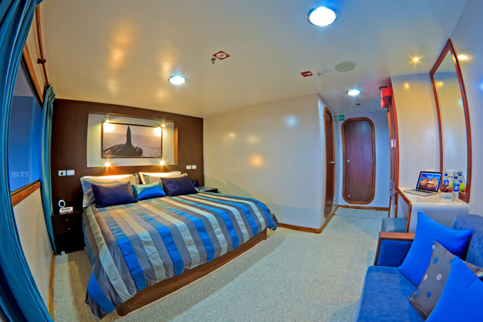 Ocean Spray double cabin